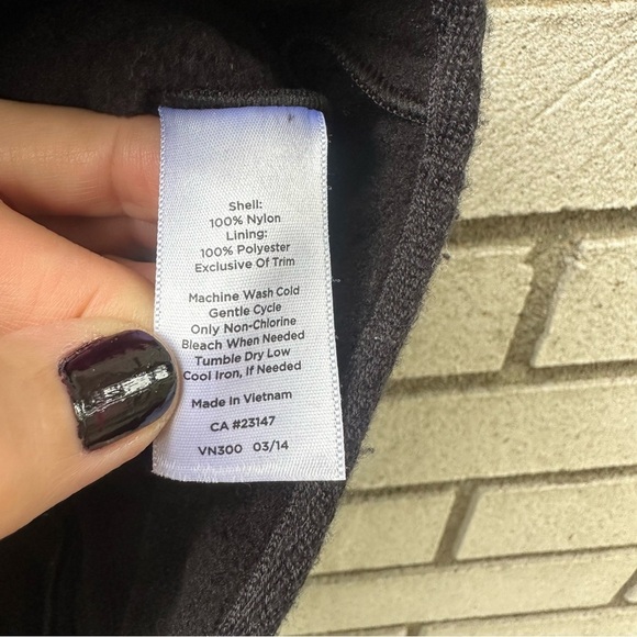 Talbots Black Diamond Quilted Fleece-Lined Vest Full Zip Snap Adjustable Waist - Picture 6 of 10